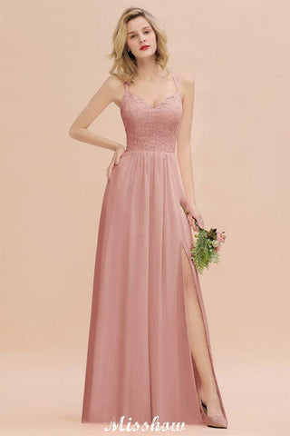 Vestido de madrinha de casamento azul-celeste com racha lateral e decote em V
