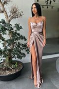 Vestido de Gala Largo de Sirena con Escote Corazón, Tirantes Espagueti y Abertura en Satin