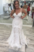 Spaghetti-Träger Hübsche Meerjungfrau V-Ausschnitt Rückenfreie Spitze Elegante Hochzeitskleider