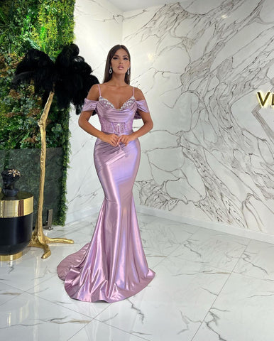 Vestido de noite comprido azul royal com alças finas e decote em coração, estilo sereia, em cetim