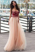 Trägerloses, errötendes Ballkleid mit Spitzenapplikationen aus Tüll, formelles Abendkleid PG775