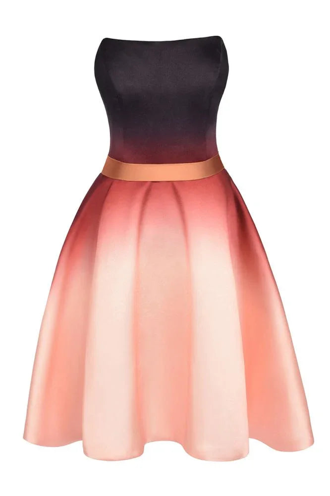 Trägerlos Verlauf Satin Mini-Partykleid Kniebundlanges Homecoming-Kleid