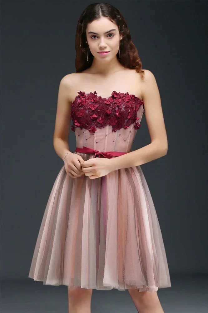Trägerlos Kniebundlanges Tüll Prinzessin Homecoming-Kleid