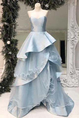 Trägerloses, hellblaues, langes Ballkleid mit mehrlagigen Rüschen PG808