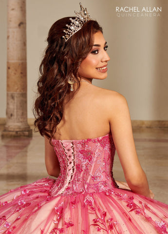 Trägerloses Quinceanera-Kleid mit Puffärmeln von Rachel Allan RQ1123