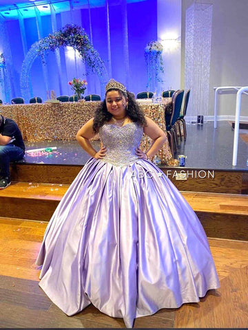 Vestido de quinceanera de cetim sem alças da Fiesta Gowns 56376