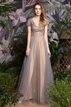 Auffälliges Aline Langes Abendkleid Quincenera Swing Kleid Kurze Ärmel