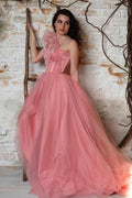 Robe de bal éblouissante longue asymétrique en tulle à ligne A