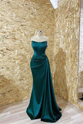 Robe de bal éblouissante longue sans bretelles sirène à volants en satin