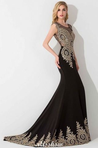 Stilvolles Maxi-Abendkleid mit Flügelärmeln und goldenen Applikationen im Meerjungfrauenstil, ärmelloses Partykleid