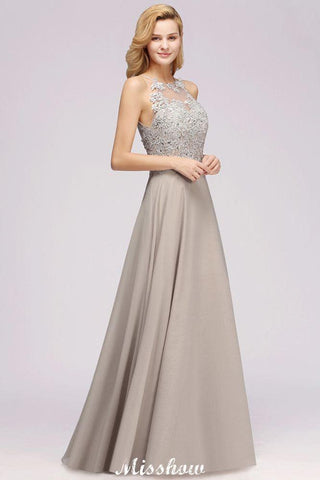 Stilvolles ärmelloses Abendkleid mit Blumenapplikationen, A-Linie, silbernes Chiffon, langes Brautjungfernkleid