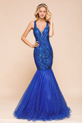 Elegante Abito da Sera Sirena con Scollo a V e Paillettes Lucenti, Senza Maniche, Lungo fino a Terra e con Balze