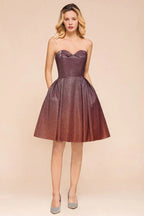 Sweetheart Ärmellos Mini-Homecoming-Kleid Knallig Seide Kniebundlanges Promkleid