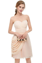 Sweetheart Trägerlos Rüschen Chiffon A-Line Kurz Homecoming-Kleid
