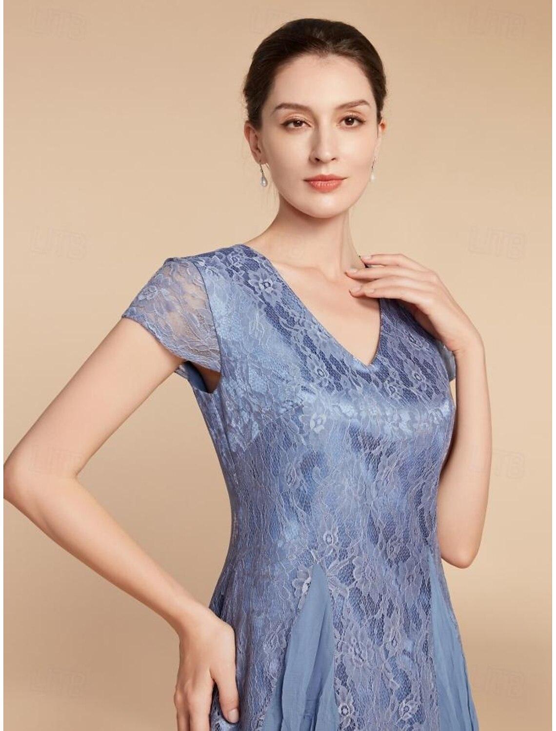 Vestido de mãe da noiva elegante, pequeno, com decote em V, comprimento até ao joelho, em chiffon e renda, manga curta com franzido, cor sólida