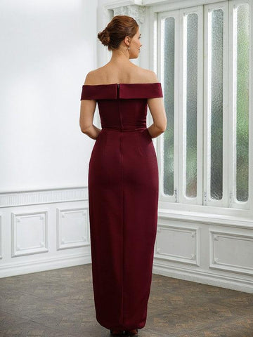 Etui-/Säulen-Kleid aus Stretch-Krepp mit Rüschen, schulterfrei, ärmellos, bodenlang