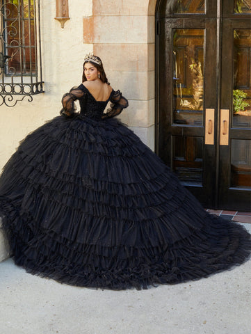 Quinceanera-Kleid mit gestuften Puffärmeln von House of Wu 26068