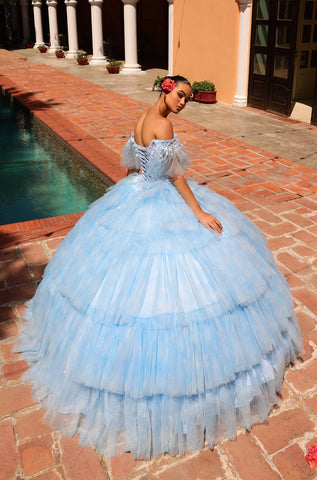 Gestuftes, schulterfreies Quinceanera-Kleid mit Rüschen von Amarra 54312
