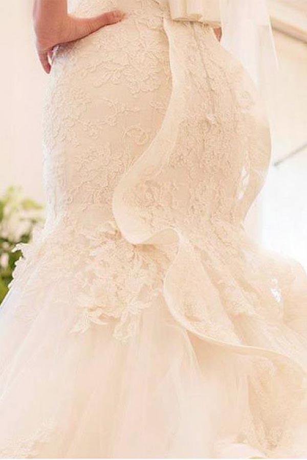 Tüll Meerjungfrauen-Brautkleid mit Spitzenapplikationen
