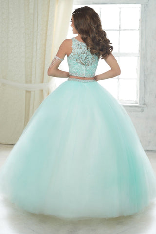 Zweiteiliges Kleid mit Spitzenapplikationen von House of Wu Fiesta Gowns 56317