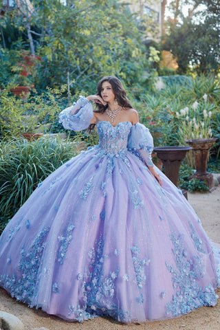 Zweifarbiges trägerloses Cape-Ballkleid von Petite Adele PQ1040