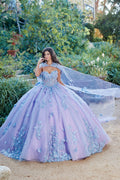 Zweifarbiges trägerloses Cape-Ballkleid von Petite Adele PQ1040