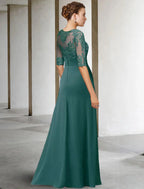 Vestido de mãe da noiva com bainha/coluna, vestidos para convidadas de casamento no outono, tamanho grande, elegante, decote em joia, comprimento até ao chão, chiffon, renda, manga curta com aplicações, drapeado lateral