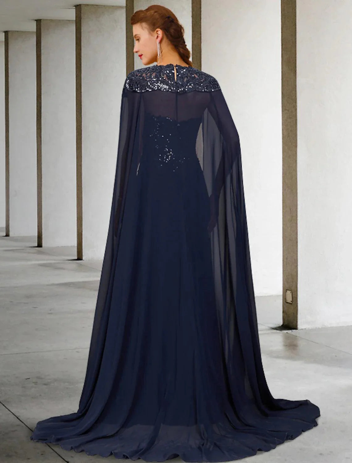 Vestido de mãe da noiva em duas peças, corte A, vintage, elegante, sem alças, comprido, chiffon, renda, lantejoulas, sem mangas, com aplicações de lantejoulas