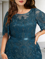 Vestido de mãe da noiva de duas peças, estilo coluna, plus size, com barriga escondida, elegante, decote em joia, cauda longa, renda, manga curta, sem faixa/fita, aplicações