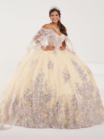 Quinceanera-Kleid mit V-Ausschnitt und Cape-Ärmeln von Fiesta Gowns 56491