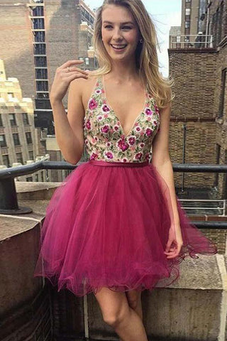 V-Ausschnitt Stickerei Rückenfreies Homecoming-Kleid Kurzes Ballkleid PD361