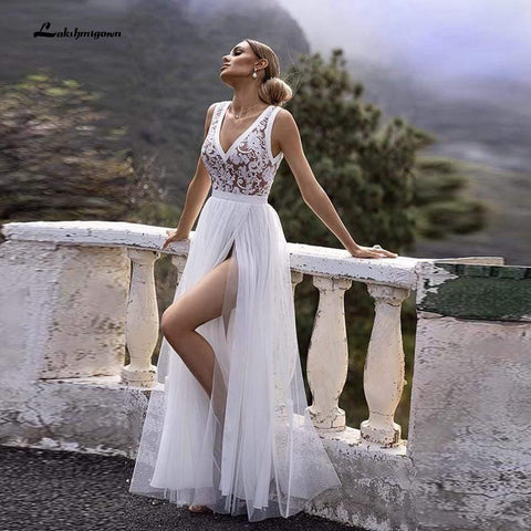 NumberSea Boho-Brautkleid mit V-Ausschnitt und Spitzenapplikationen