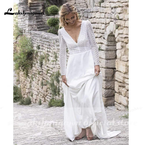 Vestidos de noiva NumberSea com decote em V e renda, manga comprida e costas nuas