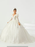 Quinceanera-Kleid mit V-Ausschnitt von Fiesta Gowns 56442