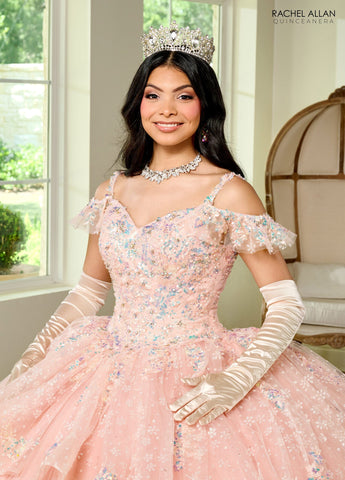 Quinceanera-Kleid mit V-Ausschnitt und Rüschen von Rachel Allan RQ1136