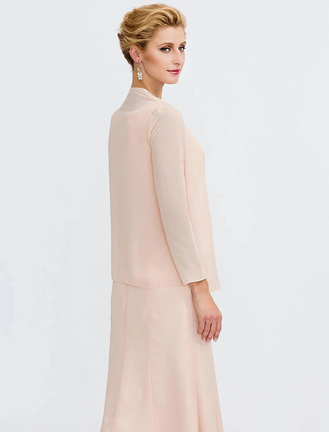 Vestido de mãe da noiva de duas peças, estilo coluna, plus size, elegante, com casaco, manga comprida, decote redondo, comprimento chá, chiffon, faixa/fita, pregas, missangas