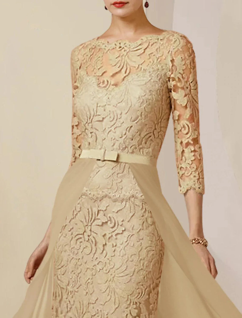 Vestido tubinho/coluna para mãe da noiva, festa formal para convidados de casamento, elegante, decote redondo, comprimento até ao chão, chiffon, renda, manga 3/4 com laço(s), aplicações