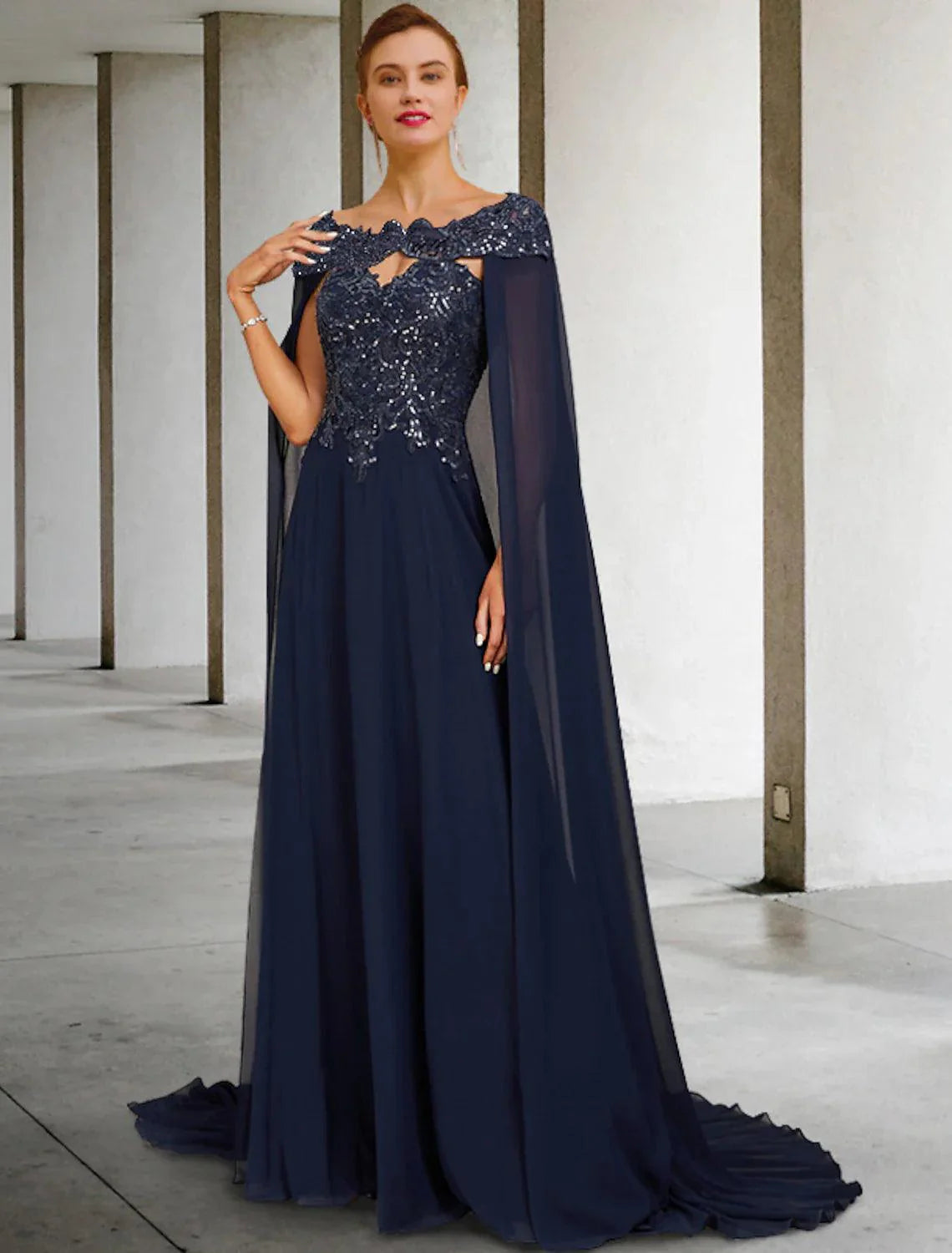 Vestido de mãe da noiva em duas peças, corte A, vintage, elegante, sem alças, comprido, chiffon, renda, lantejoulas, sem mangas, com aplicações de lantejoulas