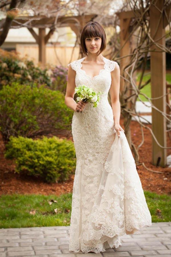 Vintage Quee Keyhole Winter Long Lace Mermaid Wedding Dress