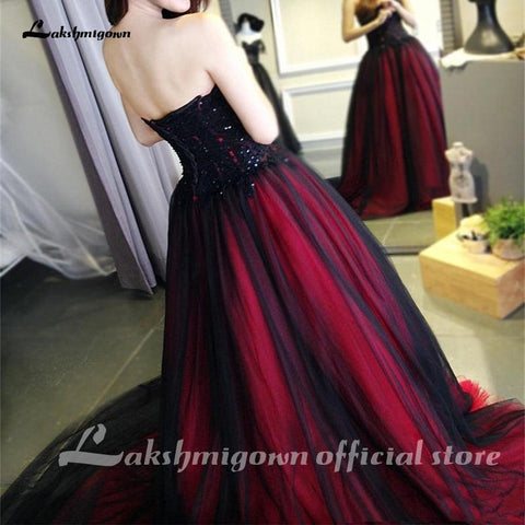 NumberSea Brautkleid schwarz und rot Sweetheart Perlen Lace Up