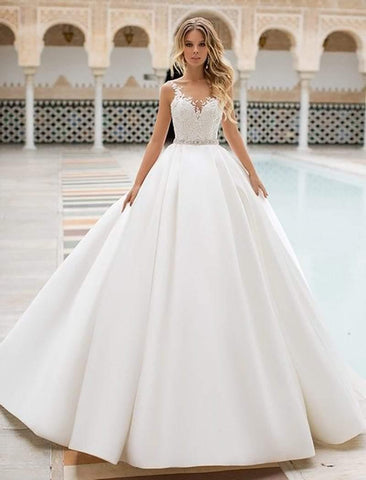 NumberSea Brautkleid mit Spitzenapplikationen und Satin-Brautkleid