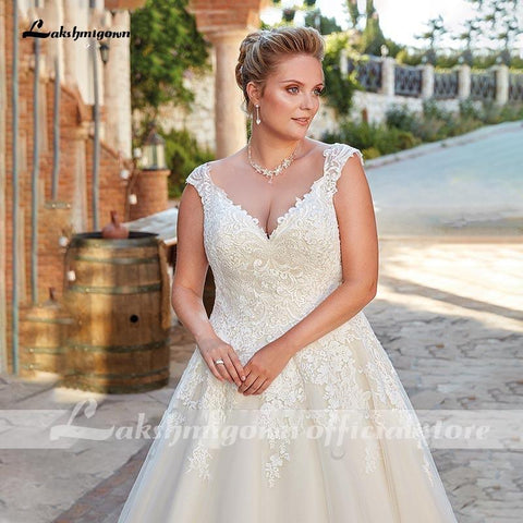NumberSea Brautkleid mit kurzen Ärmeln, sexy V-Ausschnitt und Spitze