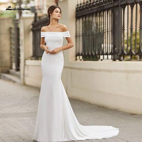 NumberSea Weißes schulterfreies Brautkleid im Meerjungfrauenstil aus Satin
