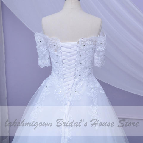 NumberSea Weißes Brautkleid in Übergröße mit Spitzenapplikationen