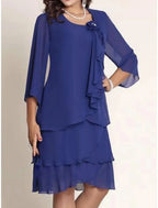 Vestido tubinho/coluna para mãe da noiva, convidada de casamento, elegante, pequeno, decote redondo, comprimento até ao joelho, chiffon, manga 3/4 com folhos, aplicações