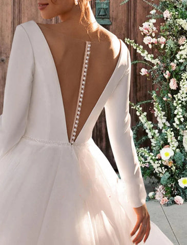 Empfang Herbst Brautkleider Vintage 1940er / 1950er Jahre Kleine weiße Kleider A-Linie V-Ausschnitt Langarm Teelänge Satin Brautkleider mit Schärpen / Bändern Kristalle Sommerparty