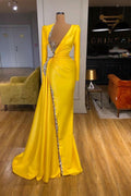 Abito da Sera Sirena in Satin con Maniche Lunghe Gialle, Scollo a V e Perline