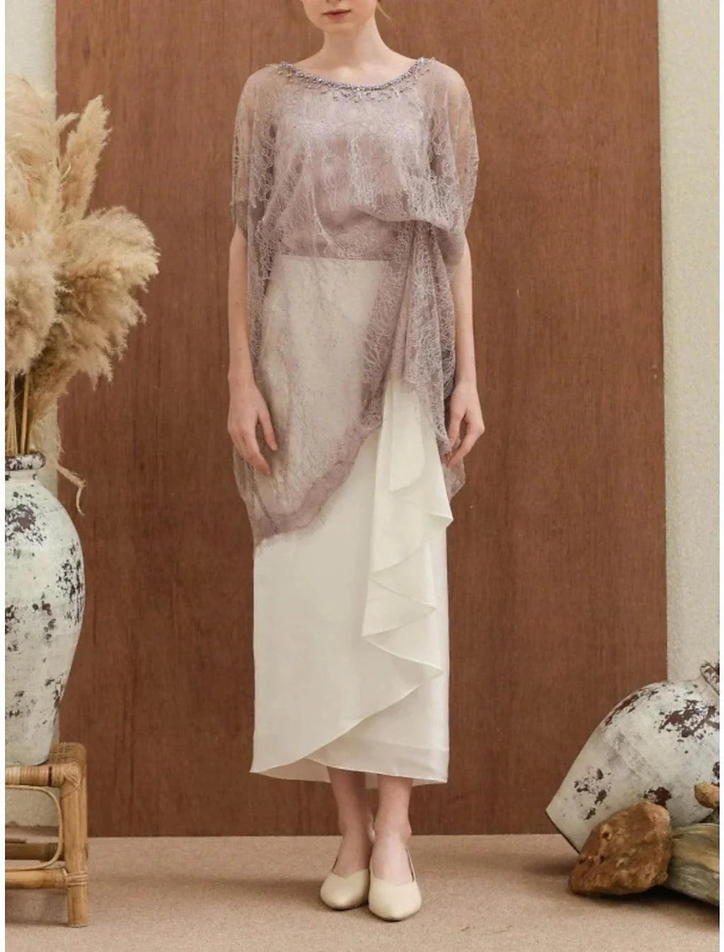 Vestido de mãe da noiva com bainha/coluna, elegante, decote redondo, comprimento até ao tornozelo, cetim, meia manga com folhos de missangas