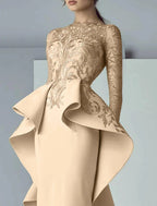 Vestido tubinho/coluna para mãe da noiva, festa formal para convidados de casamento, elegante, decote redondo, comprimento até ao chão, tecido elástico de renda, manga comprida com folhos e aplicações